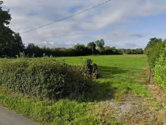 Clonmore, Edenderry, Co. Offaly is for sale