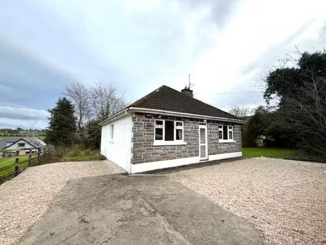 Clooney House, Saggart, Co. Dublin is for rent