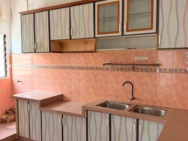 CLOSE TO BATU KAWAN INDUSTRIAL PARK1 Storey Terrace Taman Merak