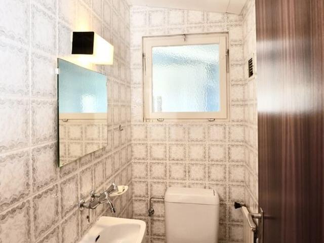 Close to nature, large family home with two apartments | dreamo. Ch