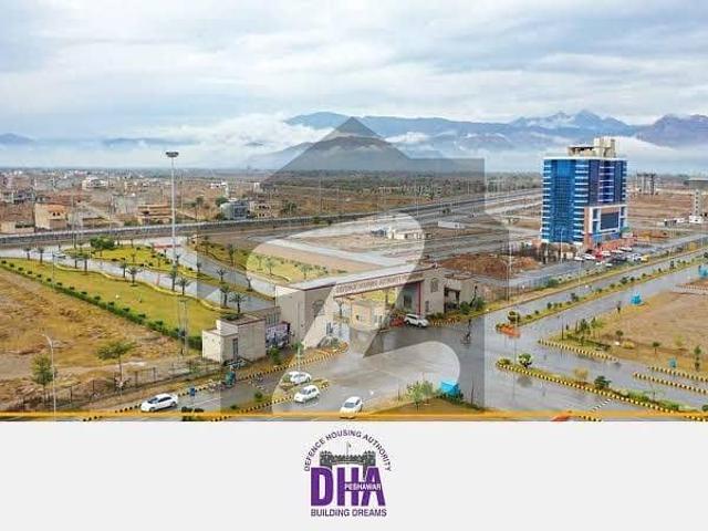 Close to Park, Masjid & Market Kanal Plot Available for Sale