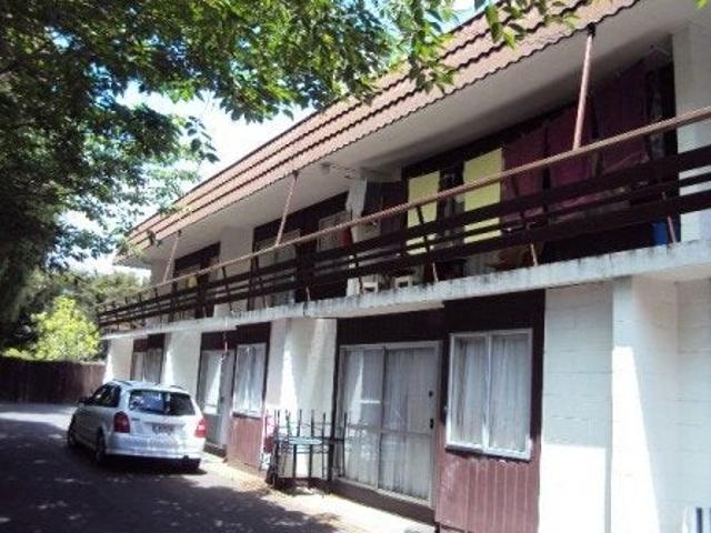 claudelands, 2 bedrooms