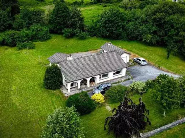 Claureen, Ennis, Co. Clare, V95V1D1 is for sale
