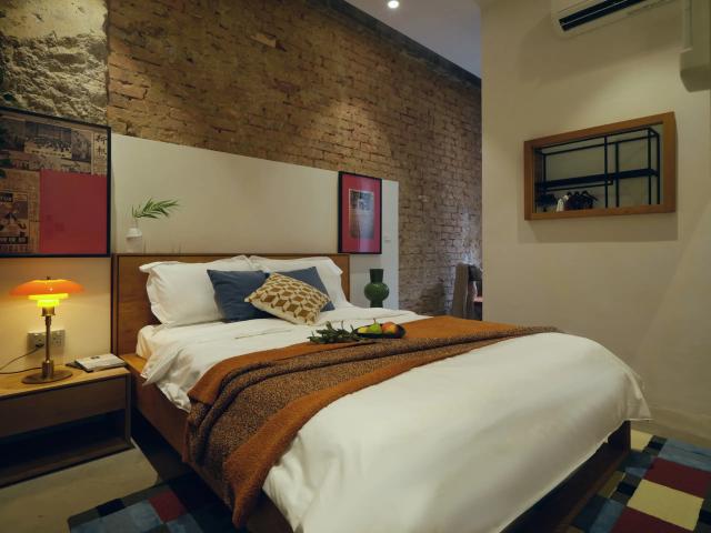 Clay 3D Studio, Brick House