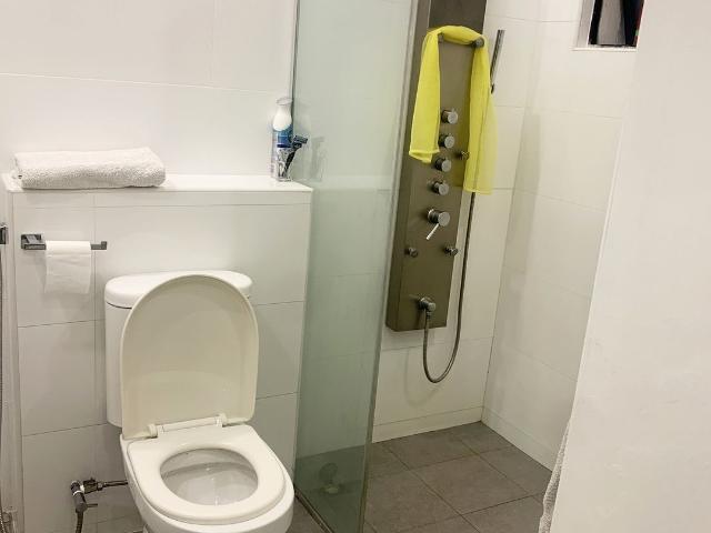 Claymore Plaza D9, Apartment