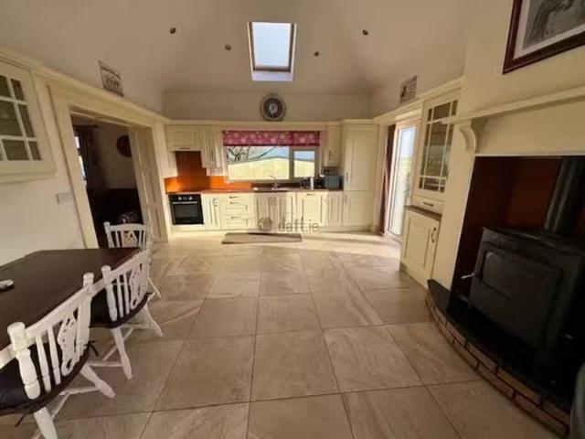 Claddagh West, Lavally, Lavally, Co. Galway is for rent