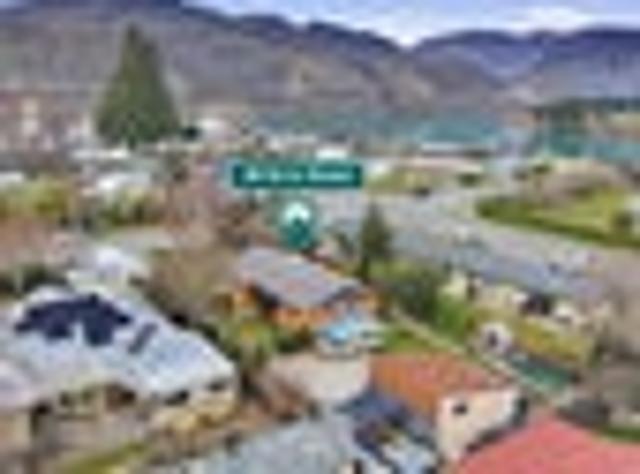 Claim Your Cromwell Quarter Acre