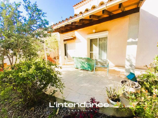CLAIRE VILLA DE 175 M2 AVEC CHAMBRE DE PLAIN PIED
