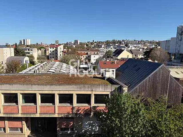 Clamart 92140 Achat / Vente appartement 2 pièces t2 au dernier étage cave