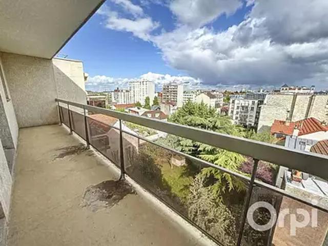 Clamart 92140 Achat / Vente appartement 4 pièces t4 au dernier étage cave