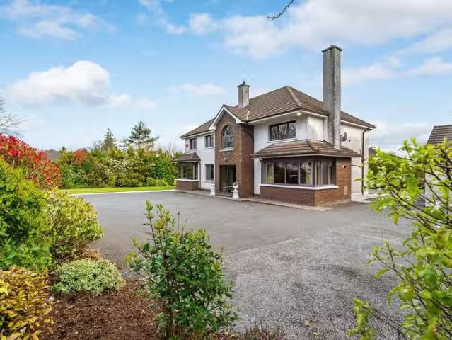 Clancoole, Bishopstown Avenue, Model Farm Road, Co. Cork, T12V.