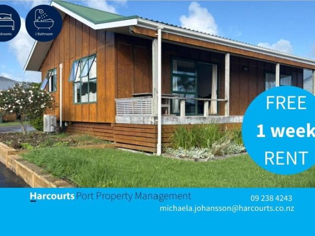 clarks beach, 3 bedrooms
