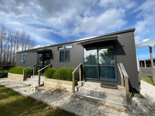 clarks beach, 1 bedroom
