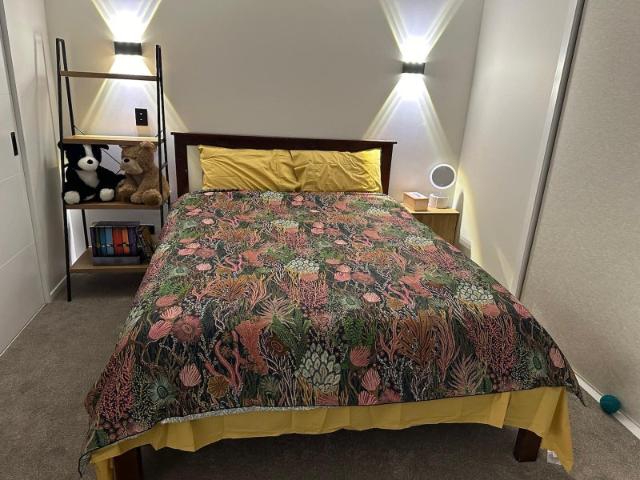 clarks beach, 2 bedrooms