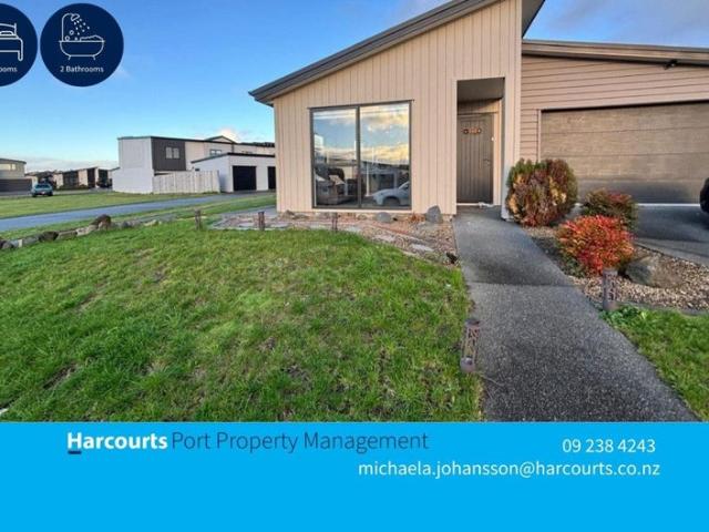 clarks beach, 4 bedrooms