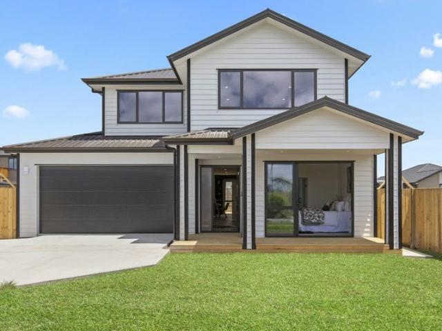 clarks beach, 4 bedrooms