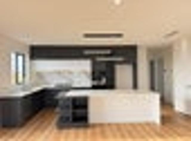 Clarks Beach, 4 bedrooms, $800 pw