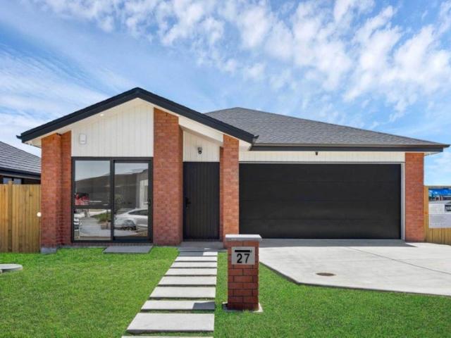 clarks beach, 4 bedrooms