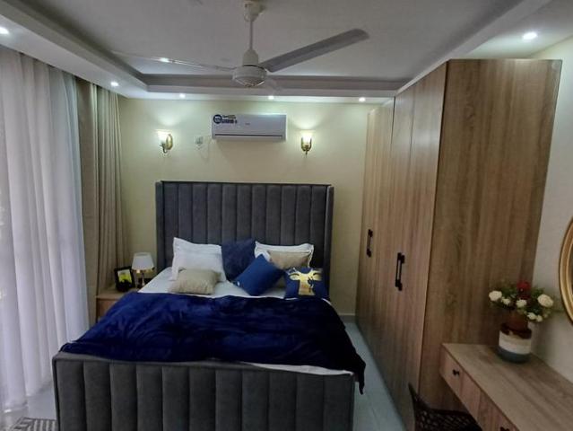 Classic courtyard homes 3 bedroom apartment with a swimming pool & dsq sale in nyali