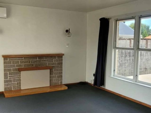 Classic Huntly brick, 3 bedroom home
