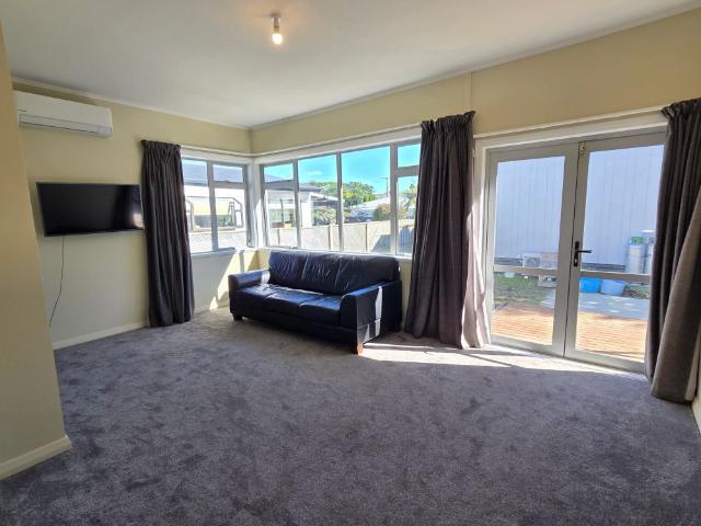 Classic Kiwi Home