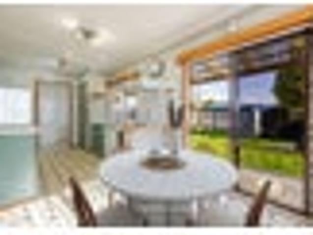 Classic Kiwi home, immediate possession available