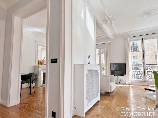Classique Parisien rénové, ensoleillé et vue dégagée