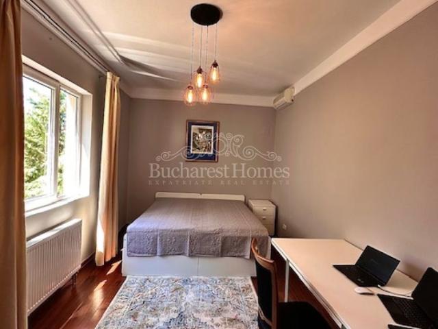 Classy Apartment by the Park, 3 Bdr, Herastrau