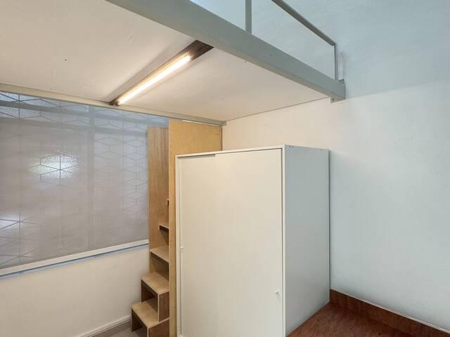 Clean, Airy & Bright. 1 Bath/Toilet to 2 pax Furnished Room Near to Bedok MRT