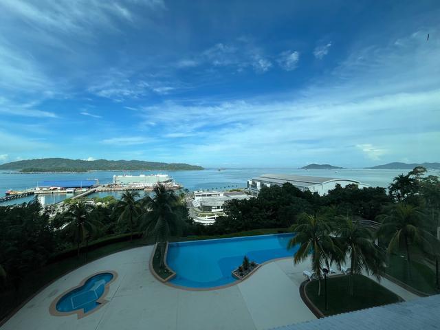 Clean and well maintained home overlooking oceanAnd islands