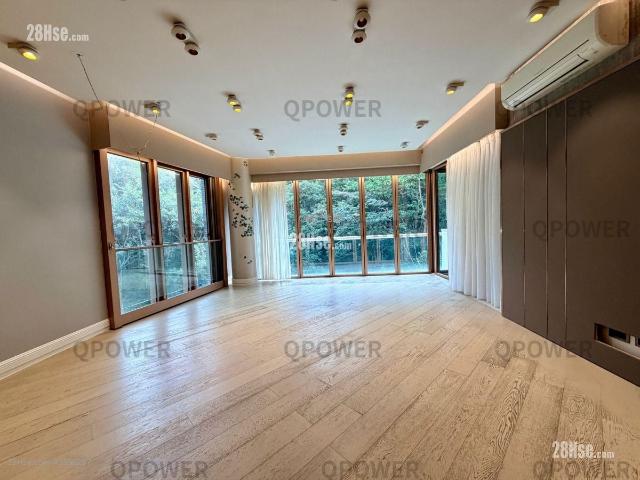 Clear Water Bay Mount Pavilia [Agency Ads] Mid Floor, Tower 9, Middle Floor 連車位，特大客廳山景， Spacious, With Car Park Hints