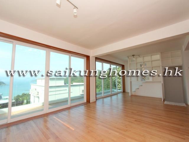 Clear Water Bay Village House