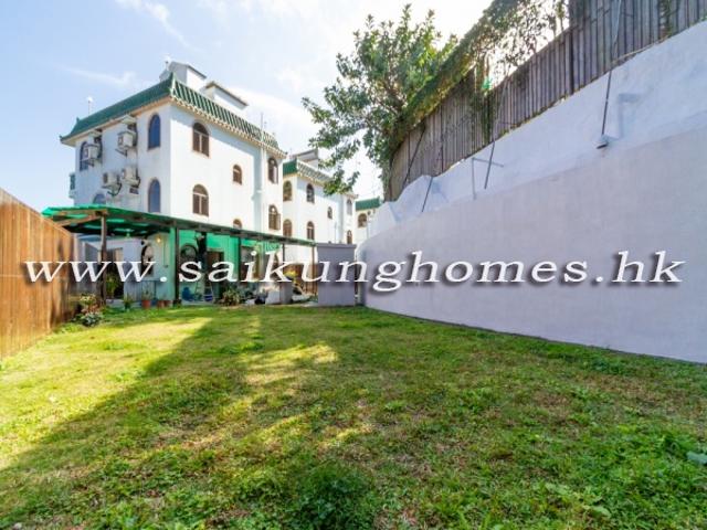 Clear Water Bay Village House