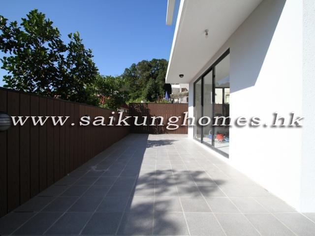 Clear Water Bay Village House