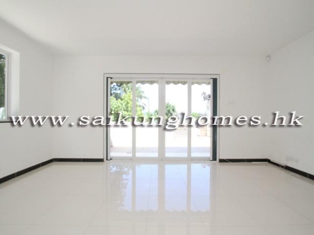 Clear Water Bay Village House
