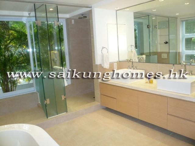 Clear Water Bay Village House