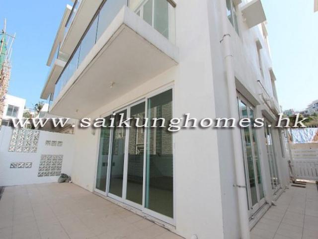 Clear Water Bay Village House