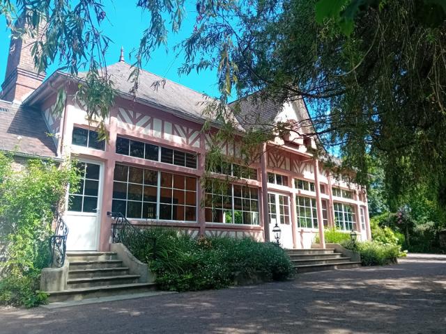 Thury Harcourt Vente Propriété/château 14