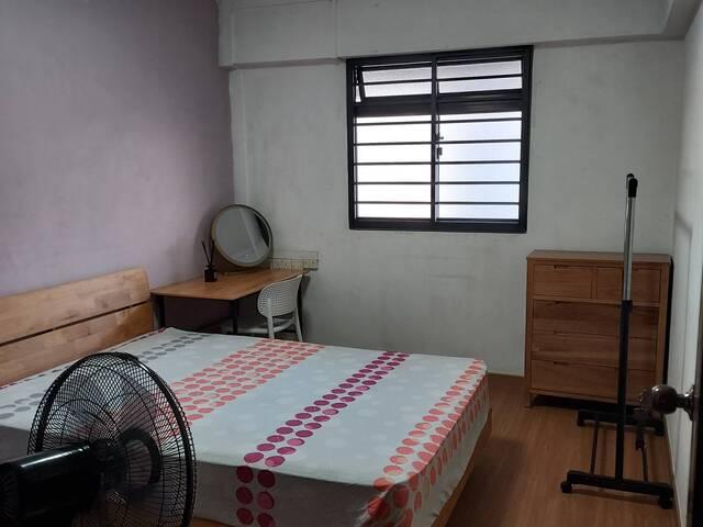 Clementi /west coast high floor common room