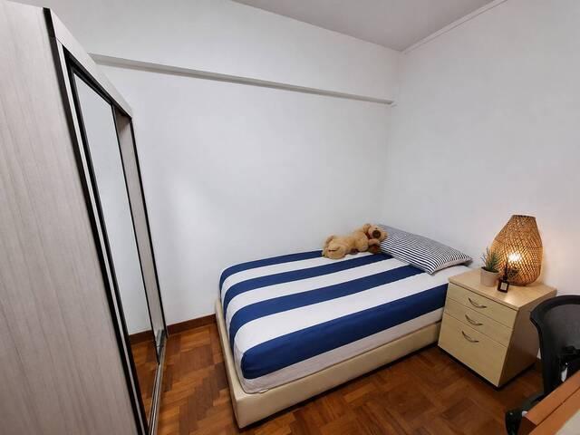 Clementi single room close to unis/international/local schools, students and professionals welcome