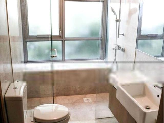 Clementiwoods Condominium D5, Condominium