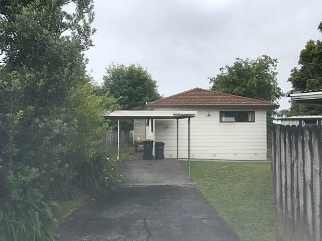 clendon park, 3 bedrooms