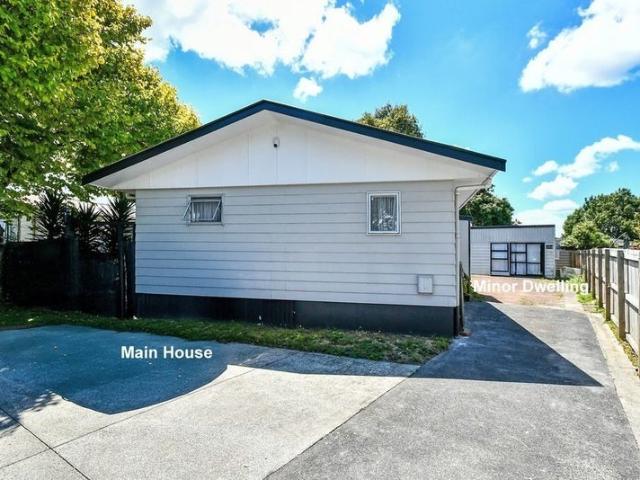 clendon park, 3 bedrooms