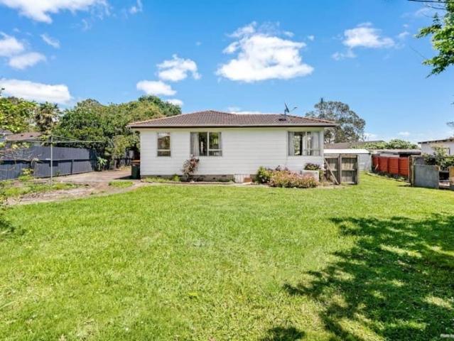 clendon park, 3 bedrooms