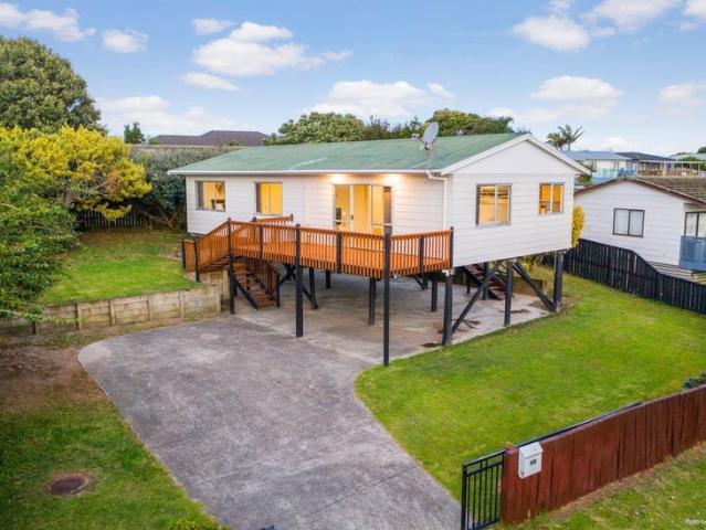 Clendon Park, 3 bedrooms