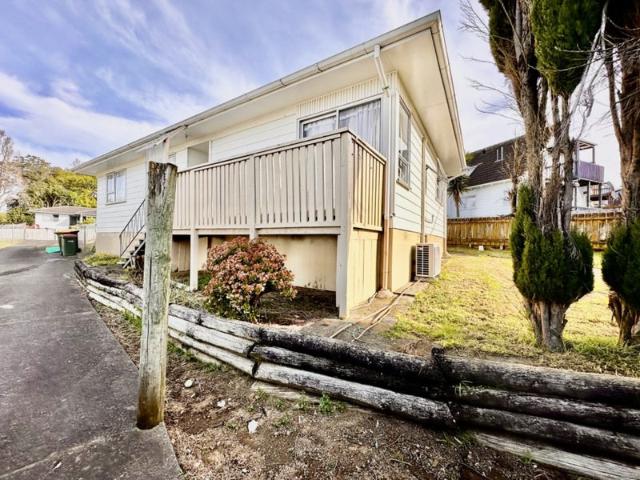 clendon park, 3 bedrooms