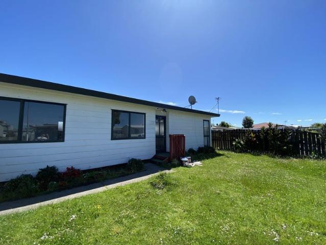 clendon park, 3 bedrooms