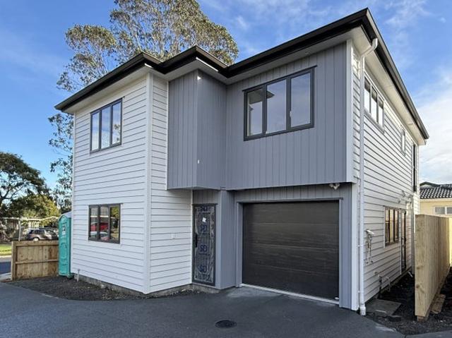 clendon park, 3 bedrooms