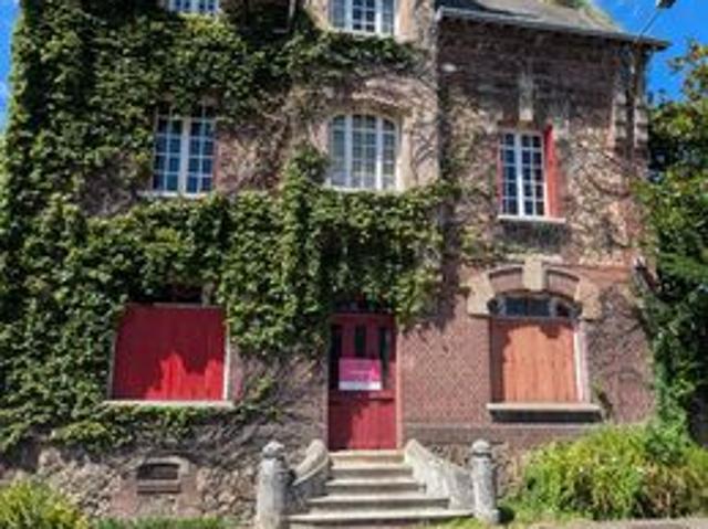 CLERES CENTRE MAISON BOURGEOISE 183m²