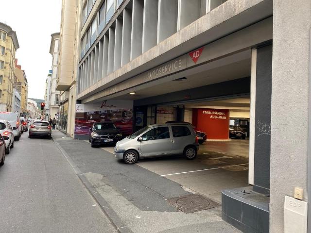 Clermont Ferrand Location Parking / Garage 63